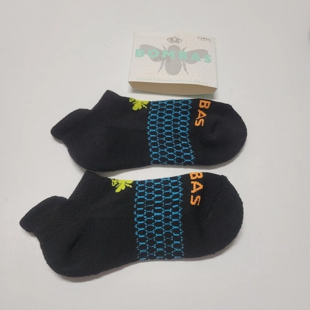 Bombas NWT Black Ancke socks 6 pairs.